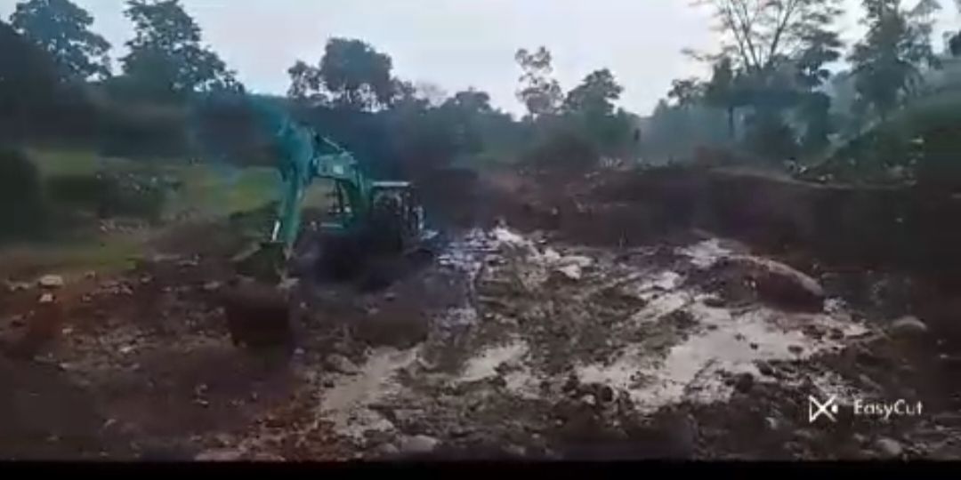 Proyek PDAM di Perbatasan Cikitu-Sukarame Disorot Warga: Izin dan Kompensasi Dipertanyakan