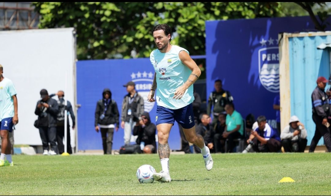 Kapten Persib Marc Klok Anggap Pertandingan Lawan PSM Selalu Spesial, ini Alasannya