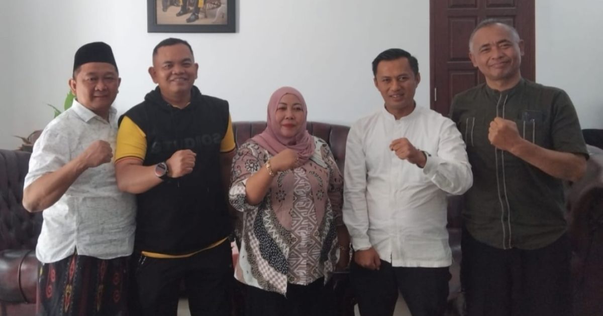 Terima Kunjungan Camat dan Kapolsek, Ketua RW 17 Cijagra Perkuat Sinergi untuk Kemajuan Warga