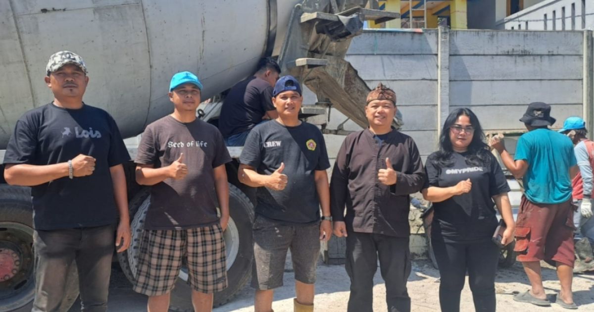 Tingkatkan Aksesibilitas, Ketum GEMA KDM Apresiasi Karang Taruna Lembayung Sari dan Warga Gelar Pengecoran Jalan Swadaya Sepanjang 200 Meter