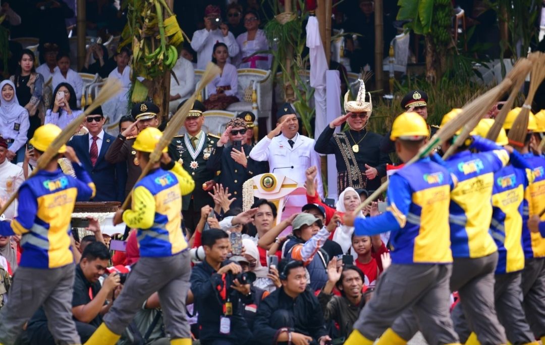 Peringati HUT ke-81 Kemerdekaan RI, KDM Bertekad Optimalkan Layanan Dasar kepada Masyarakat