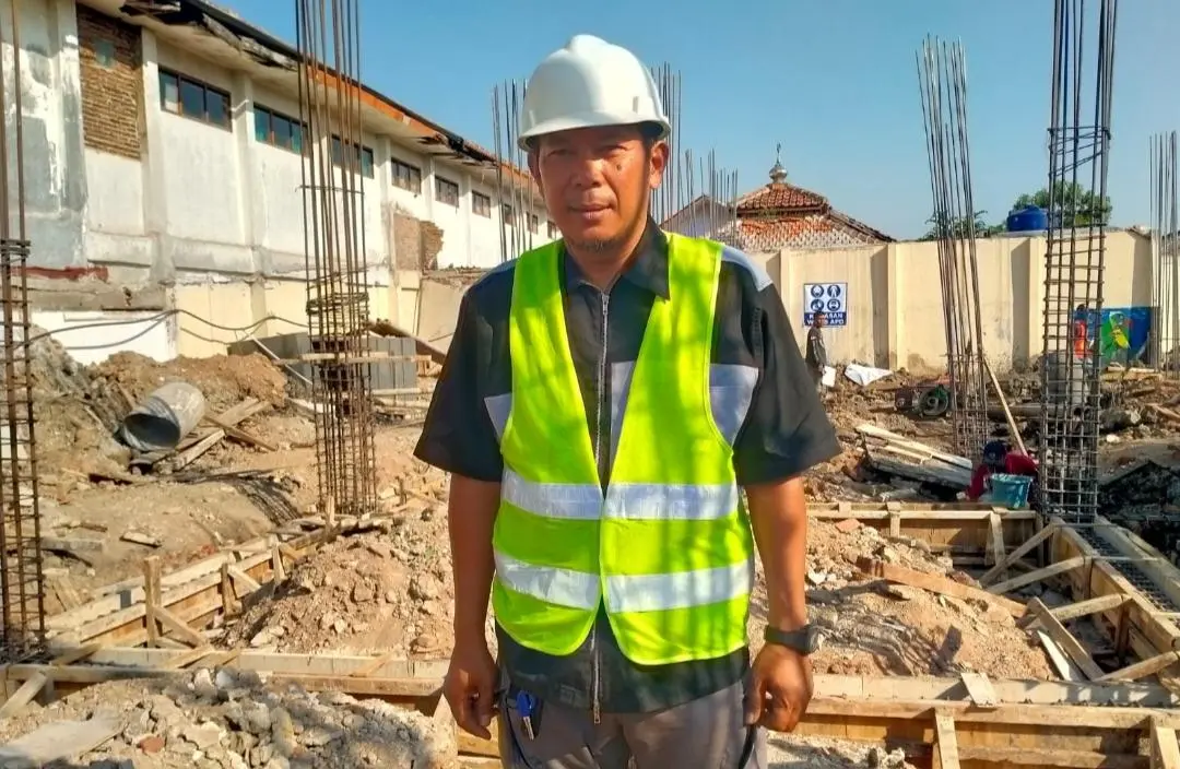 Harry Sandi: Pembangunan Kantor Kecamatan Rancaekek Berjalan Sesuai Progres dan Libatkan Warga Sekitar
