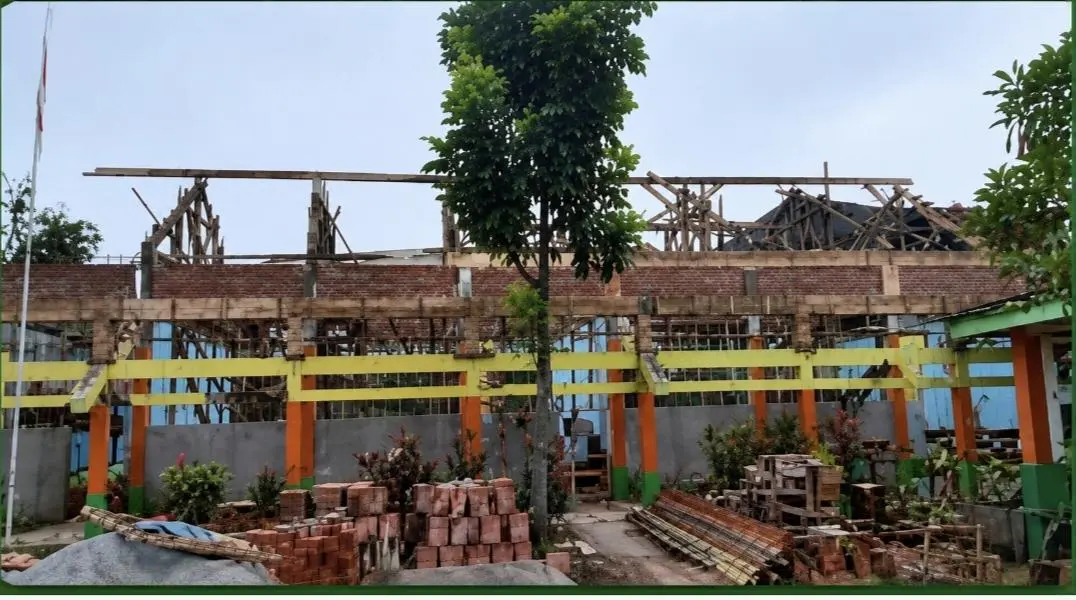 CV Artha Jaya Pastikan Pembangunan RKB SDN Dana Bhakti Sesuai Spesifikasi Teknis dan Ketentuan Dinas