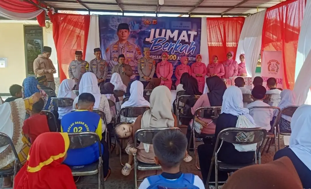 Jumat Berkah Serentak, Polisi Santuni 1.000 Anak Yatim di 20 Polsek