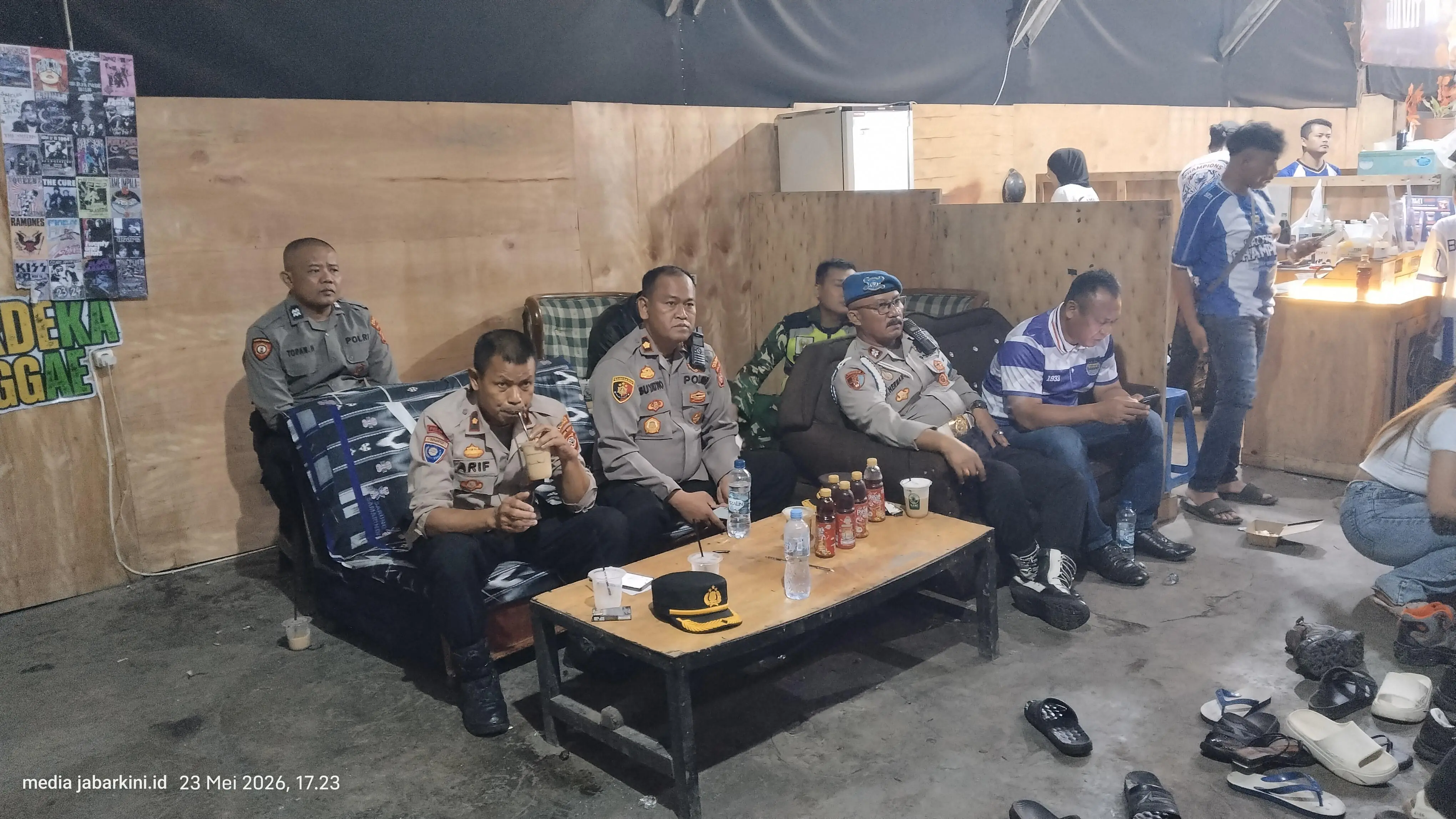 Nobar Persib vs Persijap di Majalaya Dijaga Ketat, Kapolsek: Kemenangan Boleh Dirayakan, Ketertiban Tetap Nomor Satu