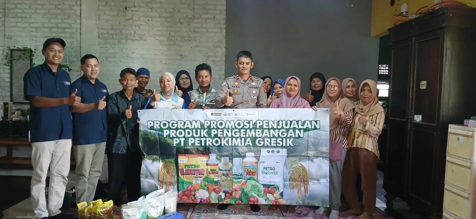 Polsek Ciparay Dukung Kegiatan Positif Mahasiswa Polbangtan Bogor dan Petrokimia Gresik Edukasi Petani