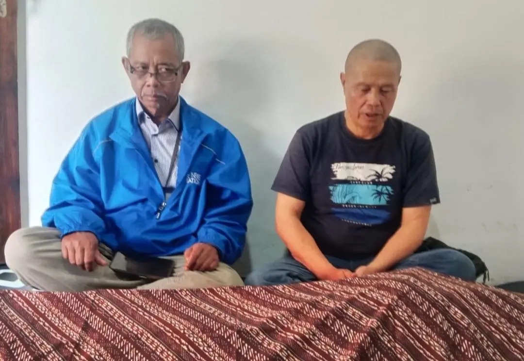 Bentuk Kepedulian Terhadap Sesama Wartawan, Ketua IJP Agus Supriadi Takziah ke Rumah Duka