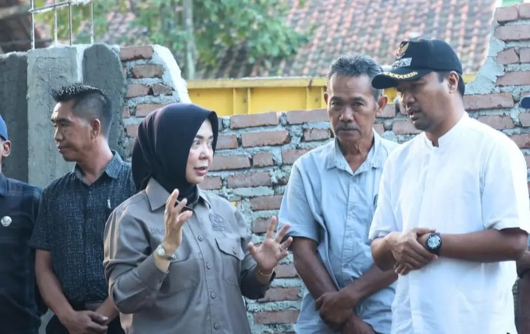 Ketua DPRD Kabupaten Bandung Tinjau Renovasi TMP Majalaya, Pastikan Aspirasi Warga Terealisasi
