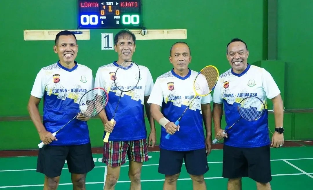 Kapolda Jabar vs Kajati di Lapangan Bulu Tangkis, Solidkan Kolaborasi Penegakan Hukum