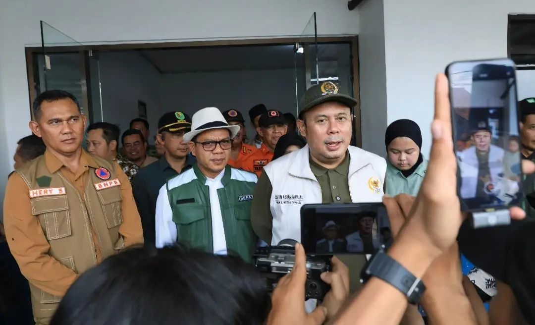 Di Balik Jebolnya Tanggul Cisungalah: Wakil Ketua DPR RI Cucun Desak Evaluasi dan Solusi Lintas Daerah