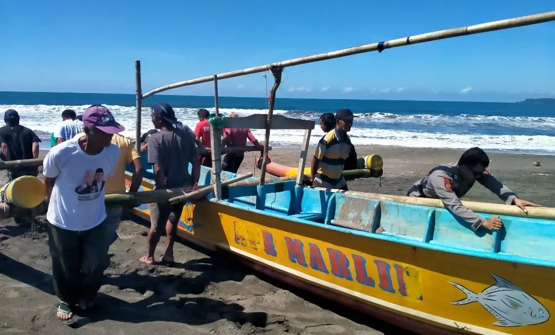 Perahu Tanpa Awak Ditemukan di Pangandaran, Polisi Selidiki Asal-Usul dan Keberadaan ABK