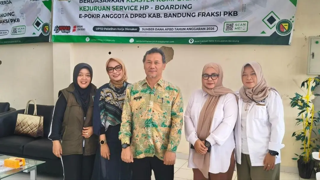Renie Rahayu Fauzi Dorong Warga Mandiri, Pelatihan Daur Ulang Sampah Jadi Peluang Usaha Baru!