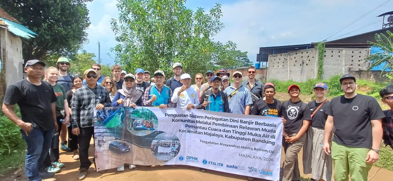 Desa Majalaya Disorot Dunia: Mahasiswa Jerman Jadikan Model Mitigasi Banjir Berbasis Komunitas sebagai Rujukan Global