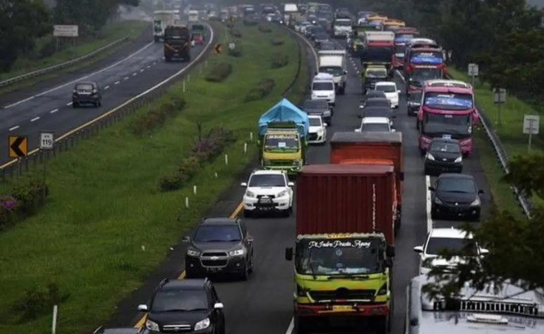 Survei Indikator Politik Indonesia: 82,7% Pemudik Puas, Operasi Ketupat 2026 Dinilai Sukses Lancarkan Arus Mudik