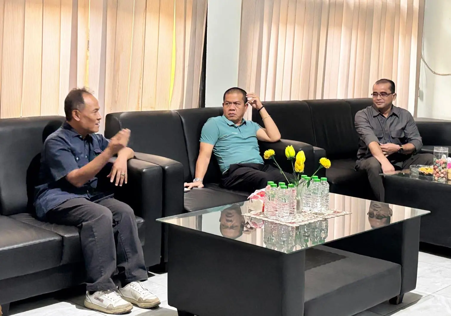 Bupati Bandung Kang DS Monitoring Kantor Kecamatan Dayeuhkolot, Pererat Silaturahmi Pascalebaran