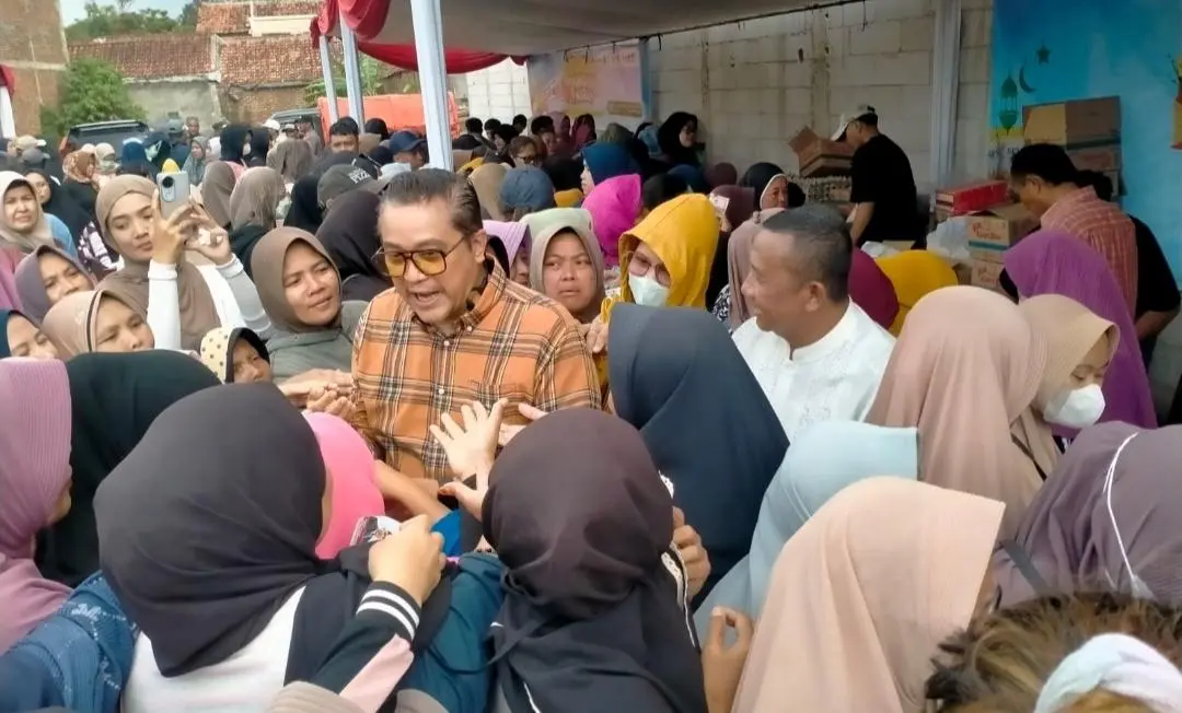 Dede Yusuf dan Saeful Bachri Gelar Gerakan Pangan Murah di Baleendah, Ribuan Warga Serbu Sembako Jelang Lebaran