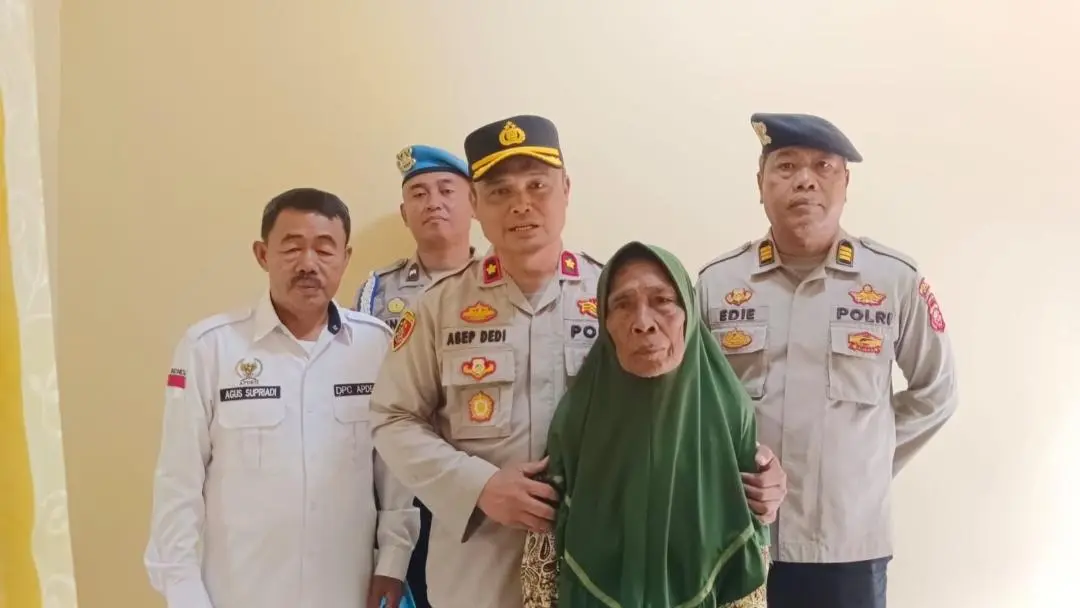 Polresta Bandung Bangun Rumah Layak Huni untuk Lansia 75 Tahun di Arjasari, Bukti Polri Hadir Nyata di Tengah Masyarakat