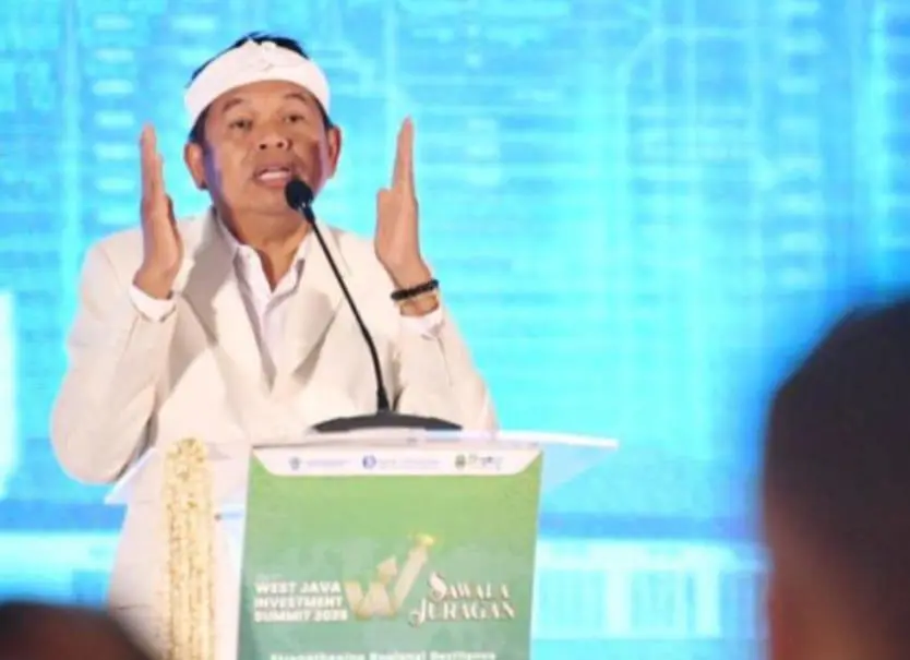 Gubernur Jabar Kang Dedi Mulyadi  Tegaskan Penghapusan Pajak Kendaraan Untungkan Keuangan Daerah