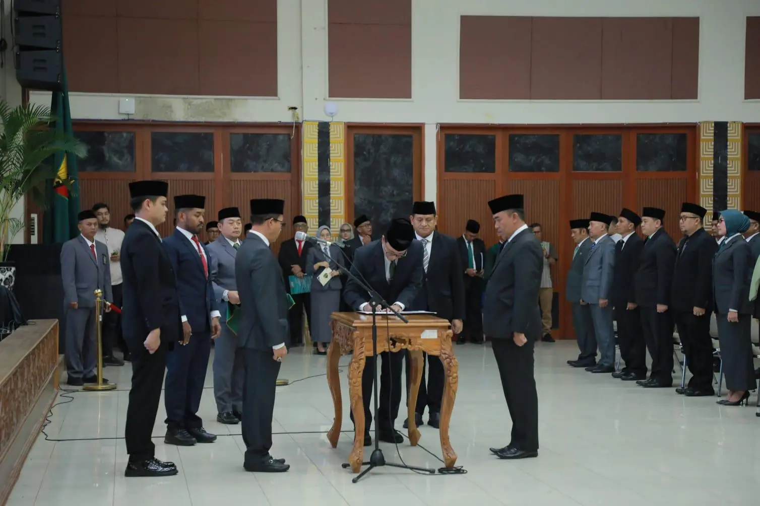 Bupati Bandung Kang DS, Melantik 143 Pejabat, Dorong Inovasi dan Peningkatan Pelayanan Publik