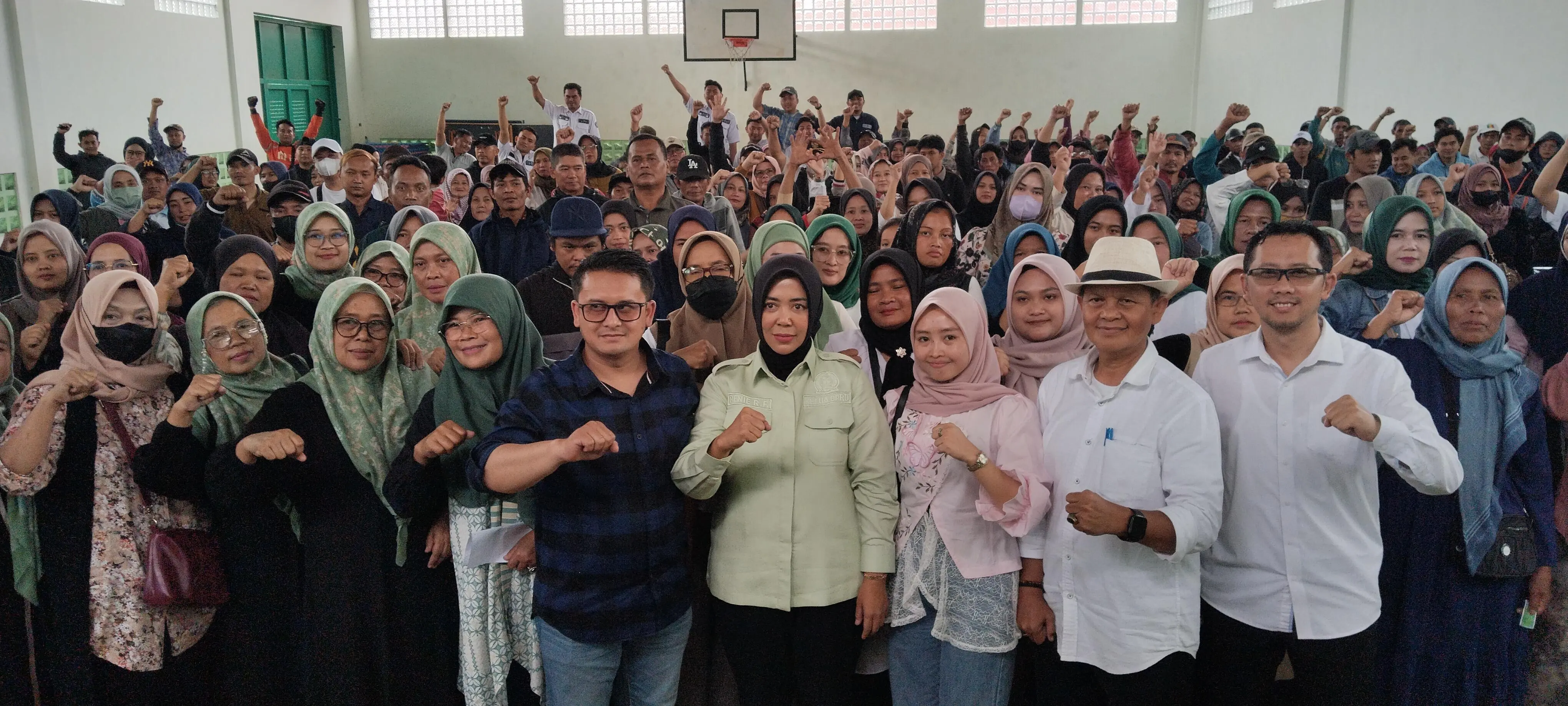 Kang Haji Cucun Support Kegiatan Reses Ketua DPRD Kabupaten Bandung Renie Rahayu Fauzi di Paseh 