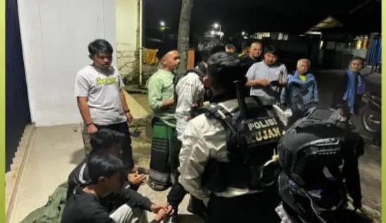 Gagalkan “Perang Sarung”, Polisi Sumedang Jaring 10 Remaja dan Amankan Sajam