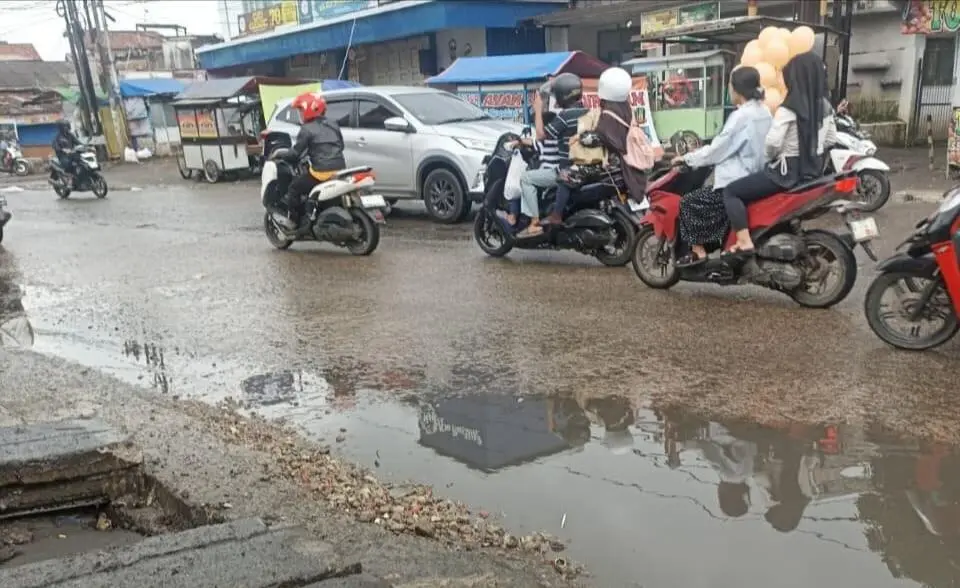 Jalan Berlubang dan Langganan Banjir, Bina Marga Jabar Jangan Menunggu Korban Berikutnya