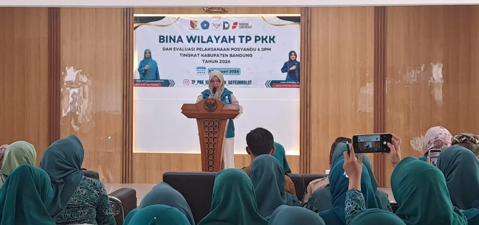 Binwil TP-PKK, Hj. Emma Dety Tekankan Pemanfaatan Sipandu Bedas