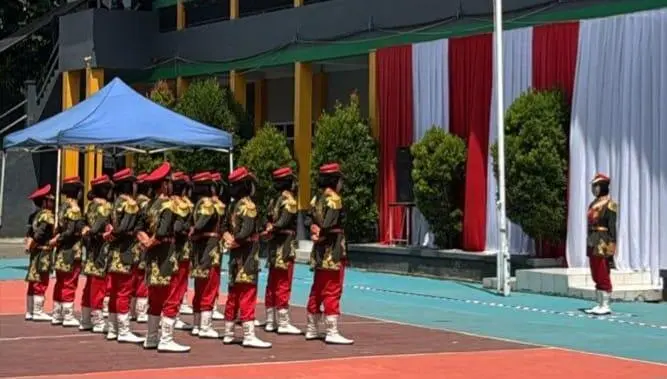 SMP Telkom Dayeuhkolot Raih Juara Harapan I Potensial dan Juara II Caraka di Ajang Festival Budaya Pasundan Banjaran