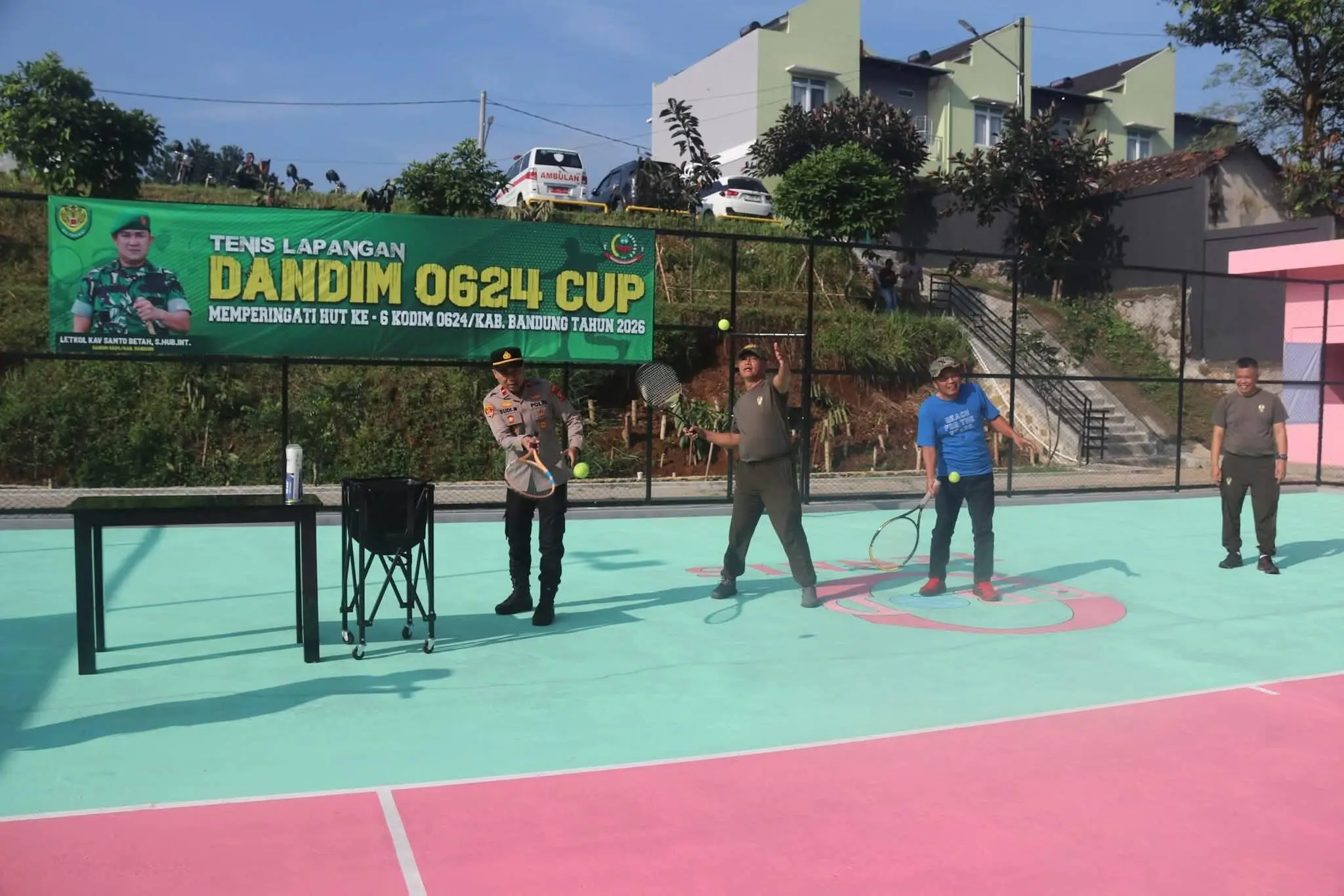 Kasdim 0624/Kabupaten Bandung Buka Turnamen Dandim 0624 Cup, Dorong Sportivitas dan Sinergi TNI–Masyarakat