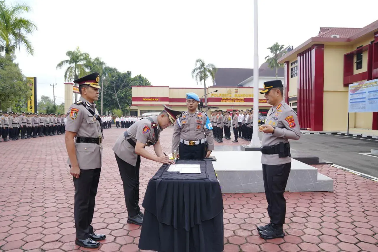 Polresta Bandung Gelar Sertijab Wakapolresta, Kapolresta Tekankan Pelayanan Presisi