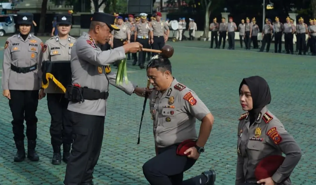 Mengawali Tahun 2026, Ratusan Personel Naik Pangkat, Kapolda Jabar Tegaskan Pangkat adalah Amanah dan Tanggung Jawab