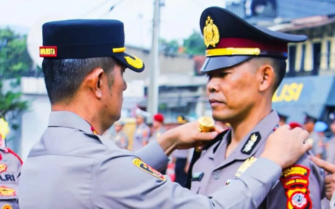 Kapolsek Ciparay Naik Pangkat Jadi AKP, Pemimpin Media JABARKINI.ID Sampaikan Apresiasi dan Ucapan Selamat