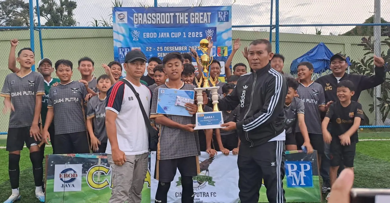 Lahirkan Bibit Muda Sepak Bola, Dadang Ismana Tutup Ebod Jaya Cup U-13
