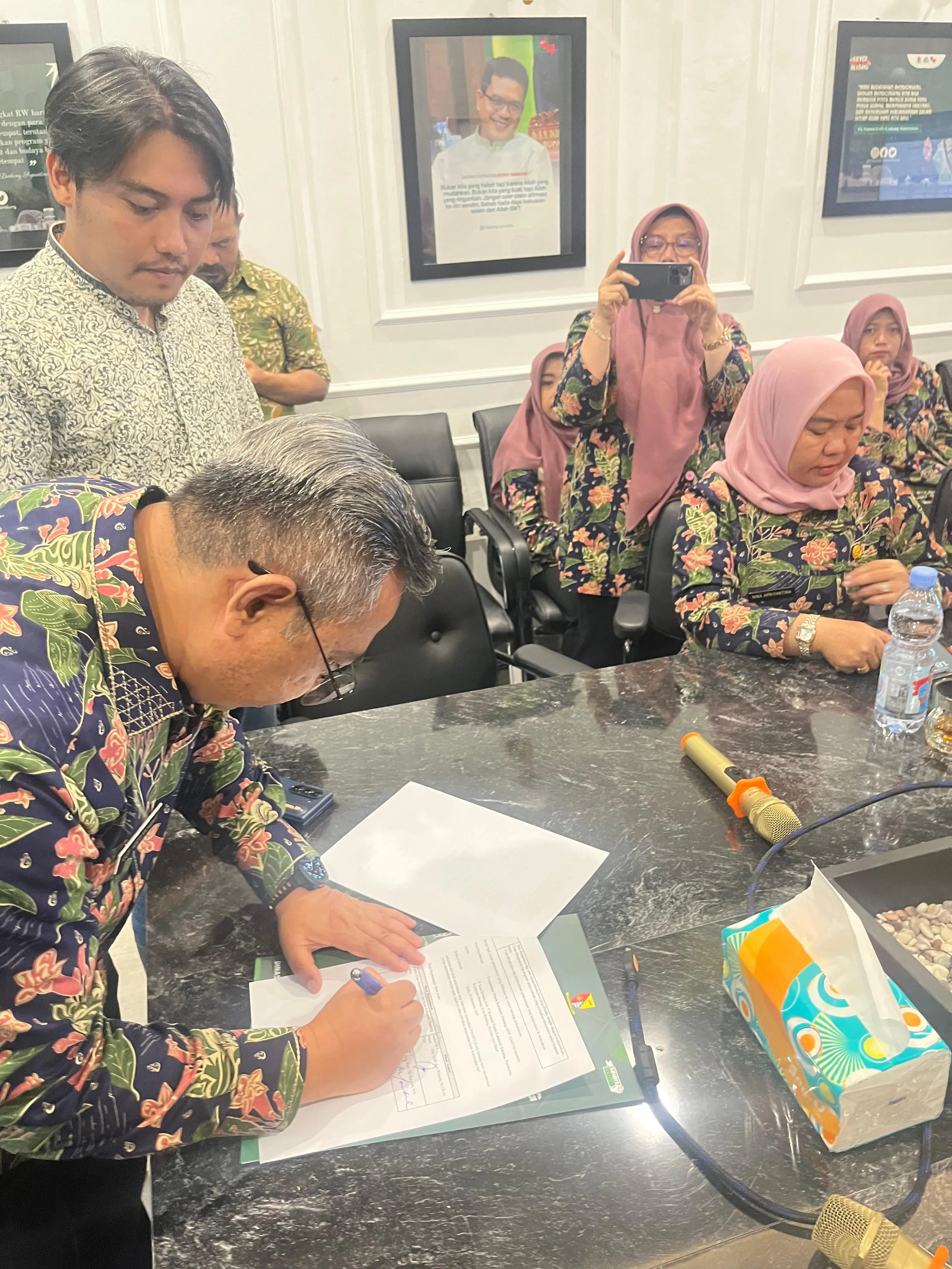 Perpustakaan Daerah Kabupaten Bandung Berhasil Pertahankan Akreditasi A