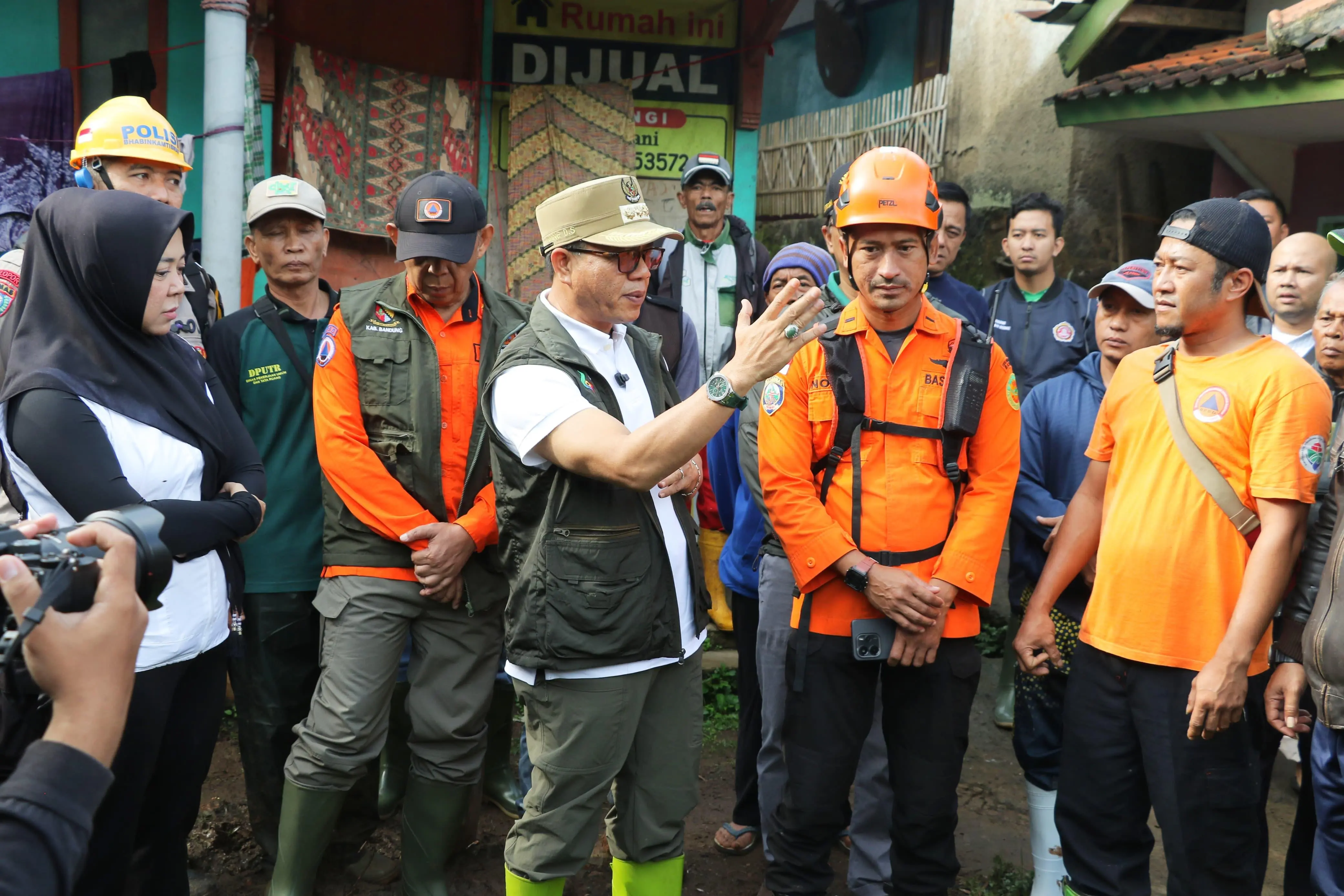 Longsor di Arjasari, BPBD Kabupaten Bandung Lakukan Penanganan Darurat