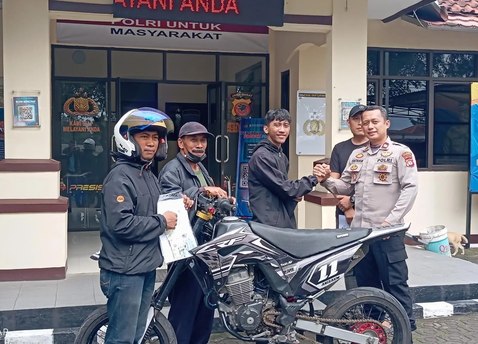Motor Hilang Berhasil Ditemukan, Warga Sampaikan Terima Kasih kepada Polsek Solokanjeruk Polresta Bandung
