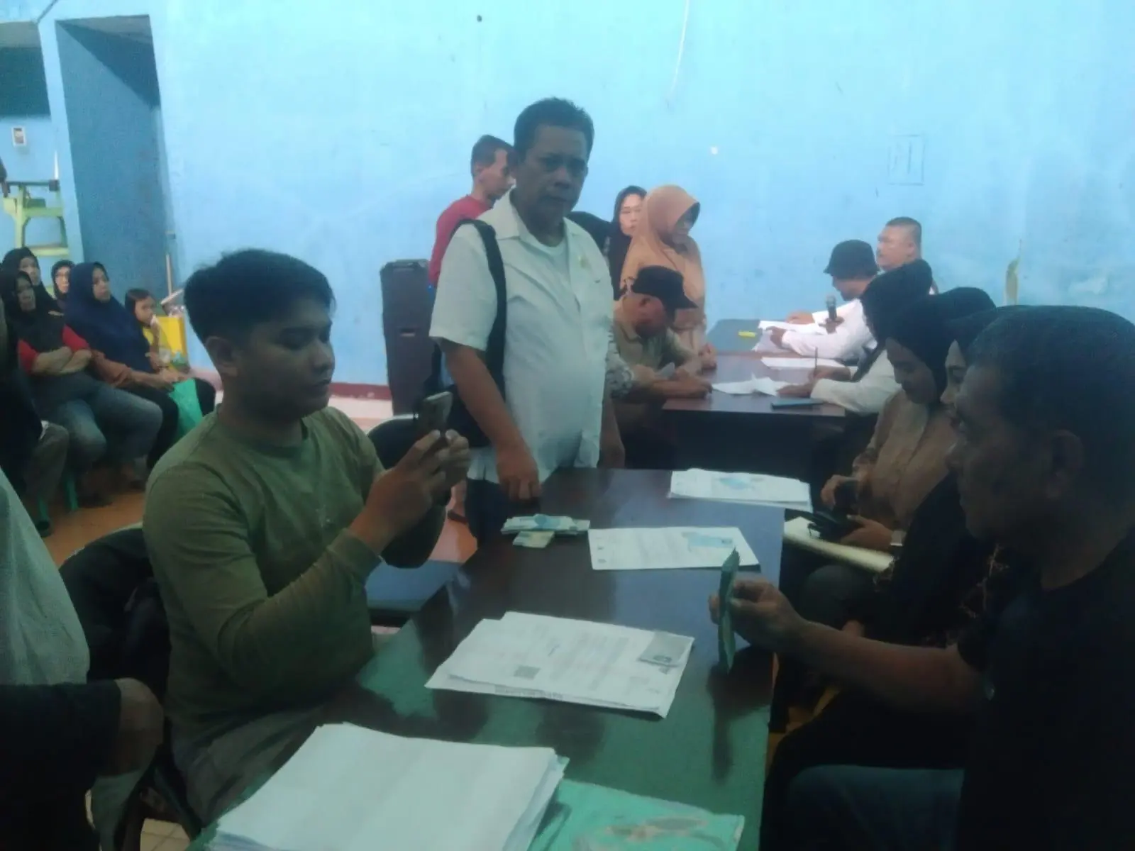 Penyaluran BLT KESRA 2025 di Desa Tanggulun Dimulai, 302 KPM Terima Bantuan Tanpa Potongan