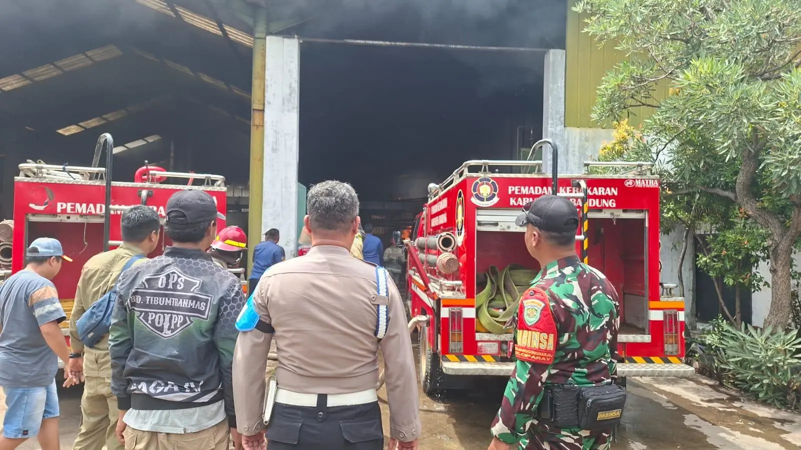 Kebakaran Pabrik Oli di Jalan Laswi Ciparay, Diduga Akibat Korsleting Listrik