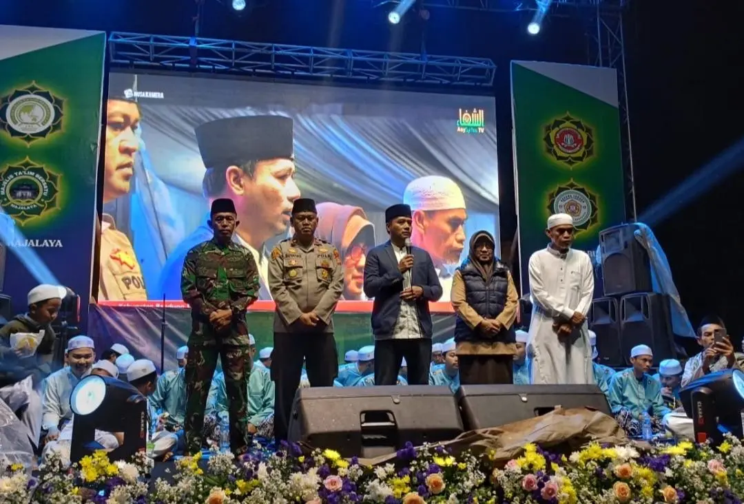 Puncak Gebyar Majalaya Cinta Sholawat 2025, Forkopimcam Majalaya Hadir Berikan Dukungan Penuh