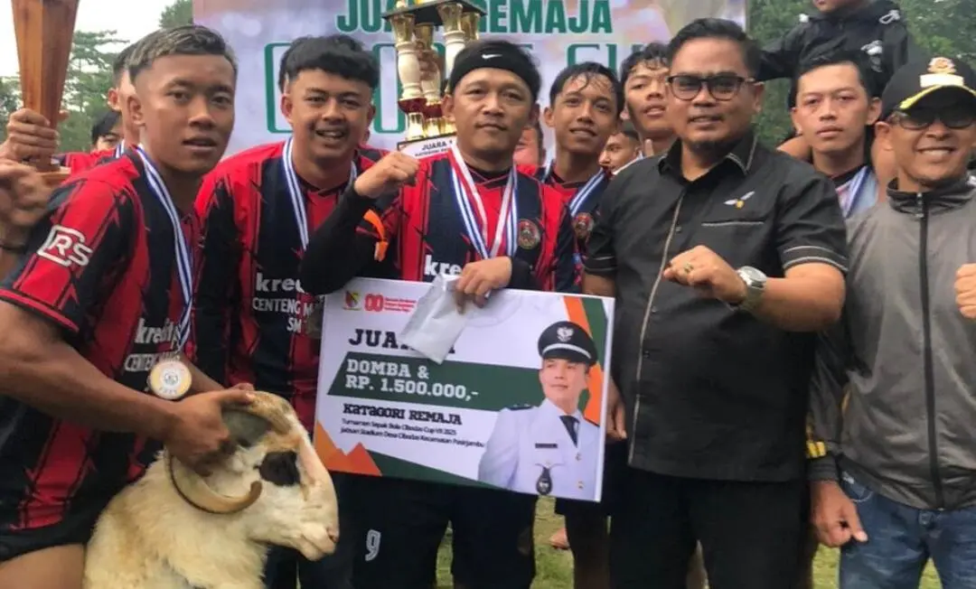 Satu Ekor Domba untuk Juara Cibodas Cup Pasirjambu dari Wakil Ketua DPR RI H Cucun
