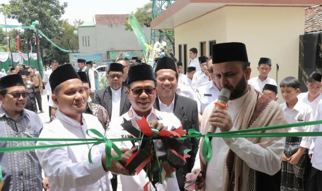 Kang DS Resmikan Masjid Pondok Pesantren Wasilatul Huda Cicalengka: Cetak Generasi Berakhlakul Karimah