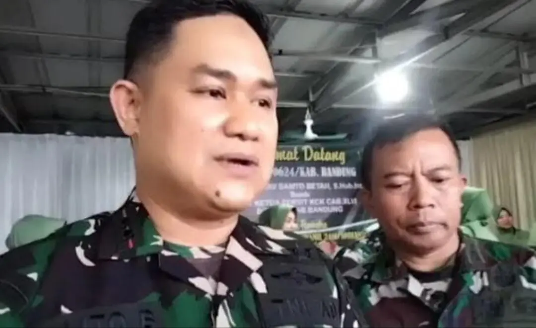 Dandim 0624 Kunker ke Koramil 2411 Soreang Sambil Berbagi dengan Warga Sekitar Koramil