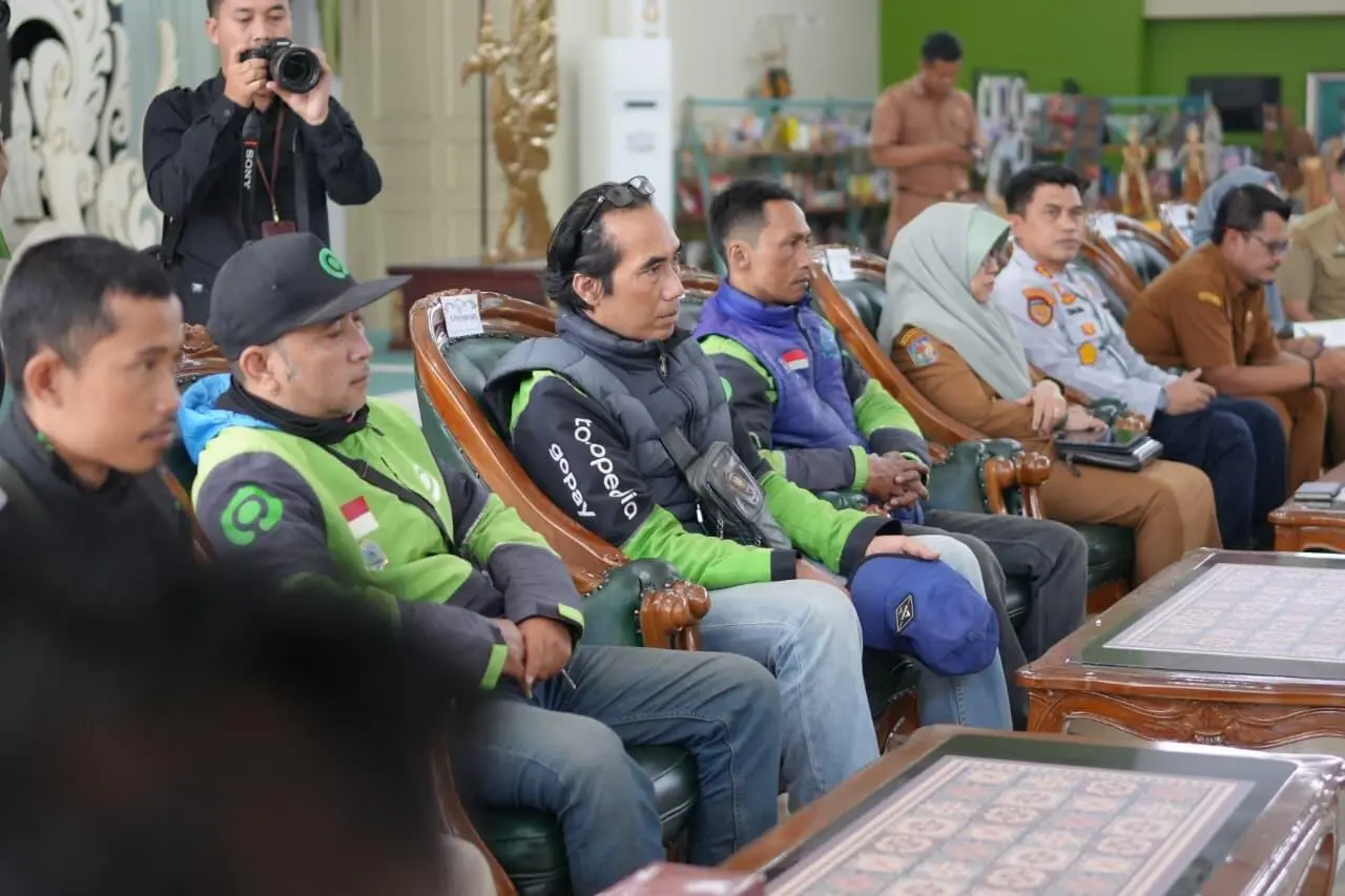 Kang DS Ajak Ojol dan Opang Berpartisipasi dalam Pembangunan Daerah