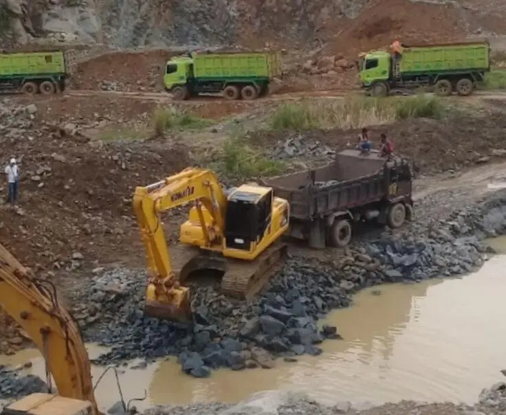 Gubernur Jawa Barat, KDM Menutup Sementara Tambang di Parung Panjang Kabupaten Bogor