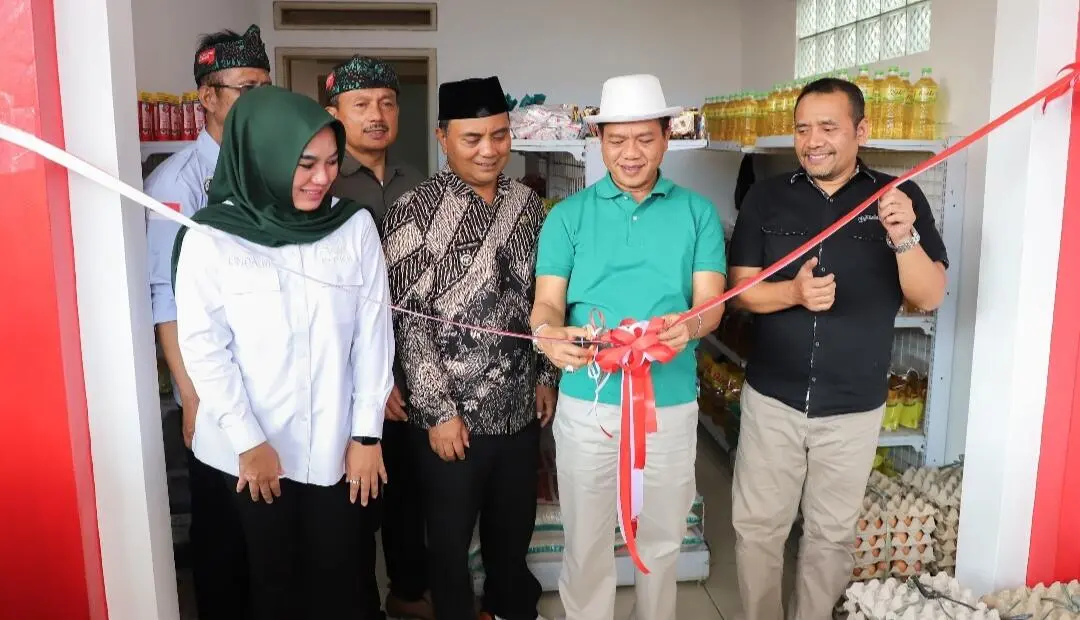 Bupati Berharap Apa Yang Dilakukan Desa Cikasungka Dapat di Ikuti Oleh Desa Lain di Kab. Bandung