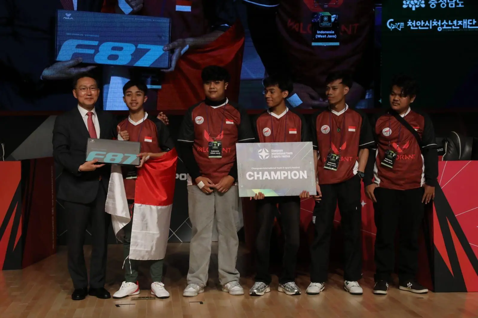 Bangga! Siswa SMKN 1 Majalaya Raih Juara 1 E-Sport Festival In ChungNam 2025