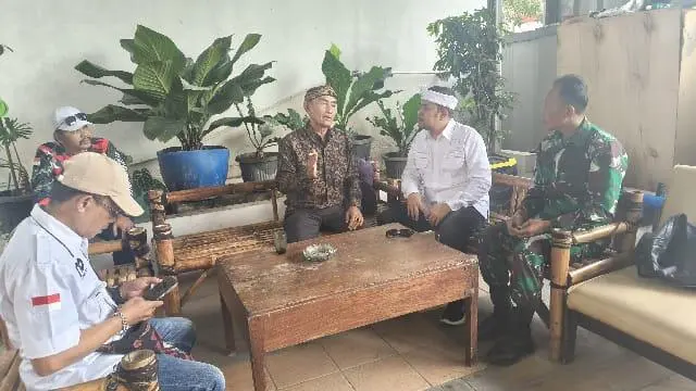 Danramil Majalaya dan Kepala Desa Majasetra Perkuat Sinergi