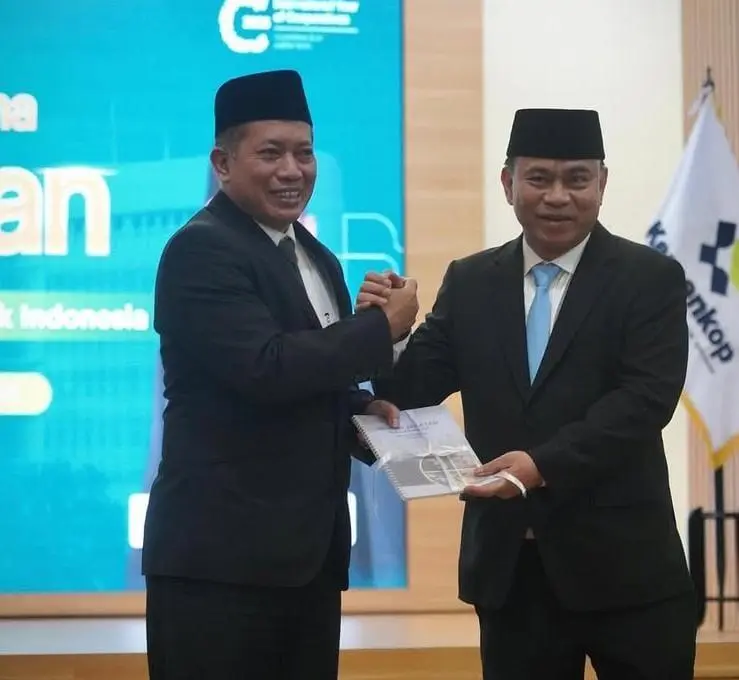 Presiden Prabowo Resmi Melantik Ferry Julianto Sebagai Menteri Koperasi