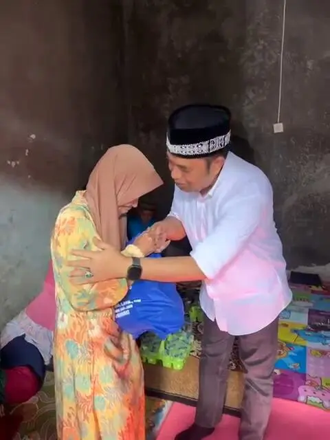Peringati HUT ke-24, Partai Demokrat Gelar Santunan Anak Yatim dan Lansia di Majalaya