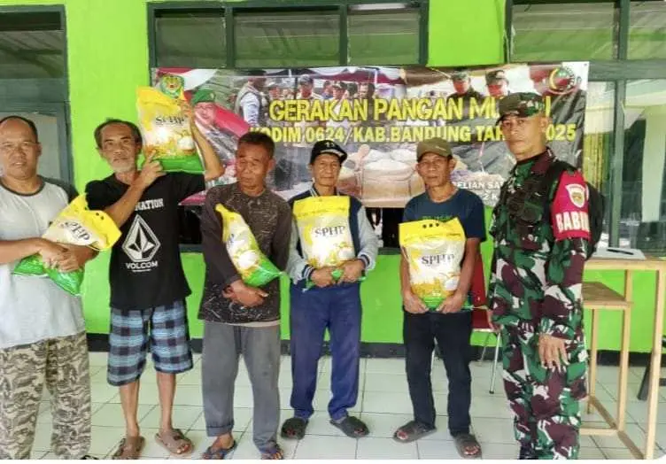 Serma Ujang Sopian Mensosialisasikan Gerakan Pangan Murah di Desa Padaulun